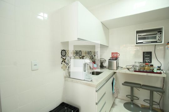 Cozinha de apartamento à venda com 2 quartos, 57m² em Vila Andrade, São Paulo