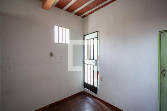 Casa 2 - Sala de casa à venda com 7 quartos, 150m² em Céu Azul, Belo Horizonte