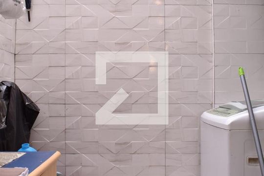 Área de serviço de casa de condomínio à venda com 1 quarto, 60m² em Cascatinha, Curitiba