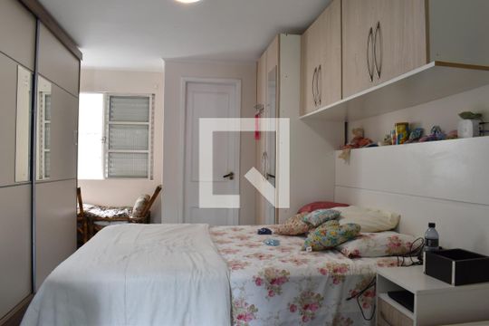 Suíte de casa de condomínio à venda com 1 quarto, 60m² em Cascatinha, Curitiba
