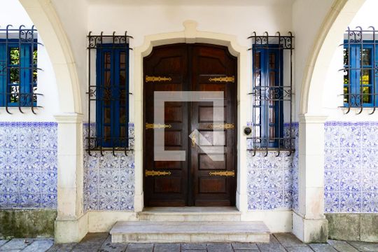 Entrada de casa à venda com 4 quartos, 750m² em Jardim Botânico, Rio de Janeiro