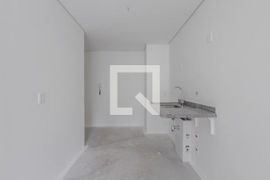 Cozinha de kitnet/studio à venda com 1 quarto, 32m² em Sumarezinho, São Paulo