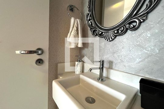 Lavabo de apartamento à venda com 3 quartos, 94m² em Mirandópolis, São Paulo