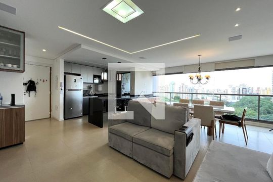 Sala de apartamento à venda com 3 quartos, 94m² em Mirandópolis, São Paulo
