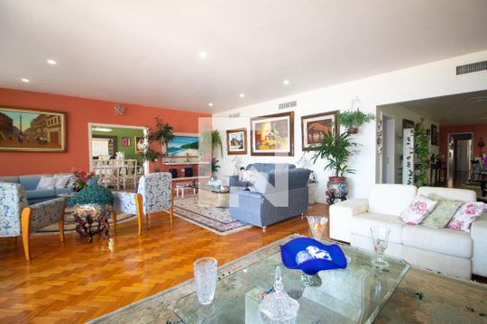 Apartamento à venda com 4 quartos, 340m² em Copacabana, Rio de Janeiro