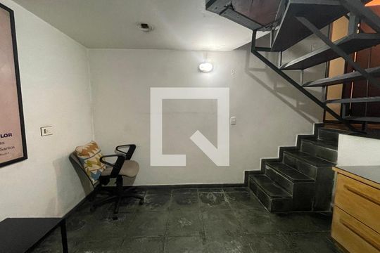 Escritório de casa à venda com 1 quarto, 150m² em Perdizes, São Paulo