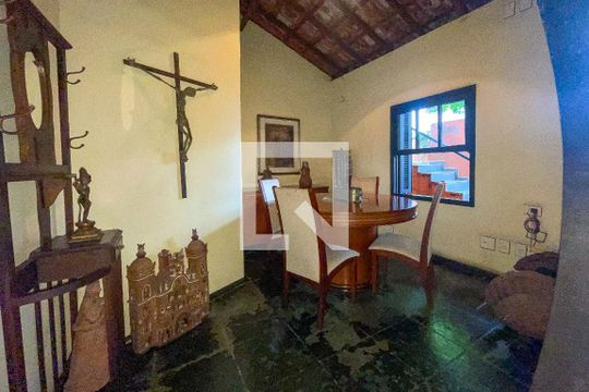 Sala de casa à venda com 1 quarto, 150m² em Perdizes, São Paulo