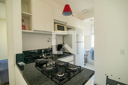 Cozinha de apartamento para alugar com 1 quarto, 55m² em Vila Vitoria Ii, Indaiatuba