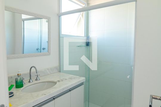 Banheiro da Suíte de apartamento para alugar com 1 quarto, 55m² em Vila Vitoria Ii, Indaiatuba