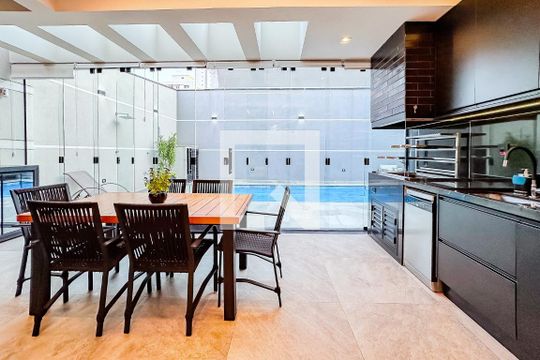 Cozinha de casa à venda com 4 quartos, 229m² em Vila Anhanguera, São Paulo