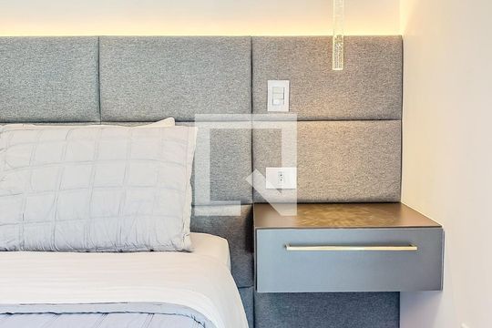 Quarto 1 de casa à venda com 4 quartos, 229m² em Vila Anhanguera, São Paulo