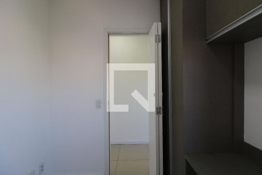 Quarto 1 de apartamento para alugar com 2 quartos, 46m² em Jardim, Santo André