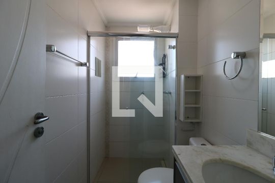 Cozinha de apartamento para alugar com 2 quartos, 46m² em Jardim, Santo André
