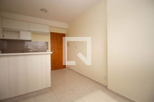 Sala de apartamento à venda com 1 quarto, 30m² em Lote 3 A, Brasília
