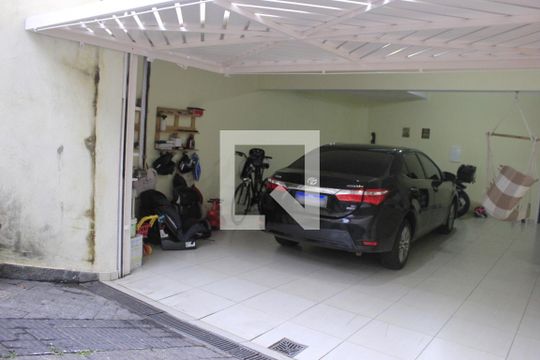 Garagem de casa à venda com 4 quartos, 260m² em Macedo, Guarulhos