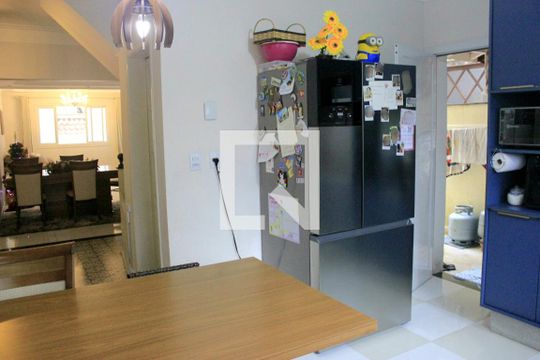 Cozinha de casa à venda com 4 quartos, 260m² em Macedo, Guarulhos