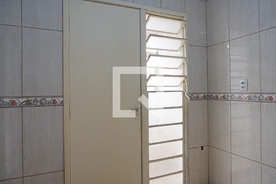 Cozinha de apartamento à venda com 1 quarto, 40m² em Petrópolis, Porto Alegre