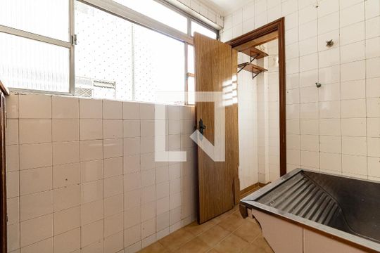 Lavanderia de apartamento para alugar com 2 quartos, 100m² em Liberdade, São Paulo