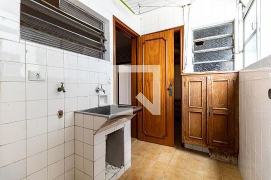 Lavanderia de apartamento para alugar com 2 quartos, 100m² em Liberdade, São Paulo