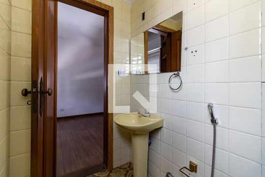 Banheiro da Suíte  de apartamento para alugar com 2 quartos, 100m² em Liberdade, São Paulo