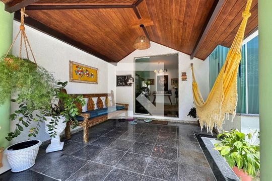 Área externa de casa à venda com 4 quartos, 350m² em Recreio dos Bandeirantes, Rio de Janeiro
