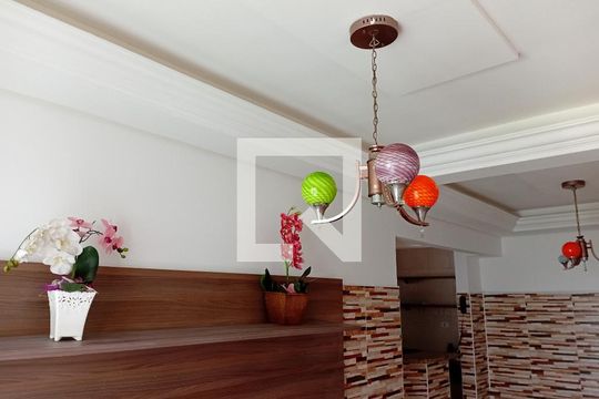 Sala de apartamento para alugar com 2 quartos, 82m² em Vila Caiçara, Praia Grande