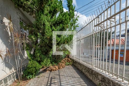 Garagem de casa à venda com 3 quartos, 100m² em Prado, Belo Horizonte