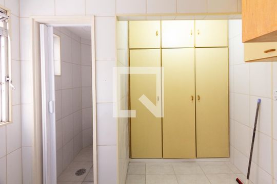 Área de Serviço de apartamento para alugar com 2 quartos, 85m² em Vila Nova Conceição, São Paulo