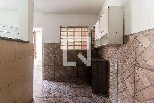 Área de Serviço de casa para alugar com 3 quartos, 170m² em Parque Olimpico, Mogi das Cruzes