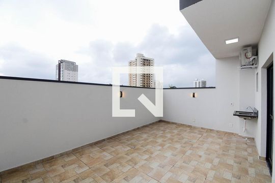 Apartamento para alugar com 1 quarto, 55m² em Vila Galvão, Guarulhos