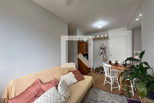 Sala de apartamento à venda com 2 quartos, 45m² em Vargem Pequena, Rio de Janeiro