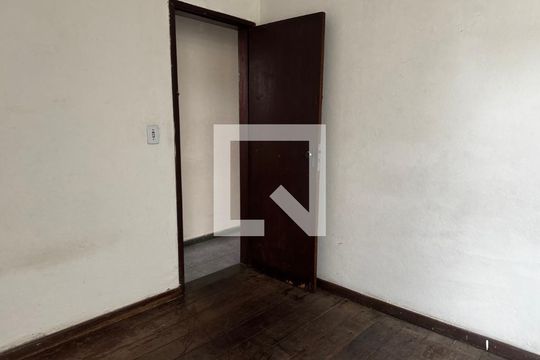 Quarto 2 de apartamento para alugar com 2 quartos, 75m² em Goiânia, Belo Horizonte