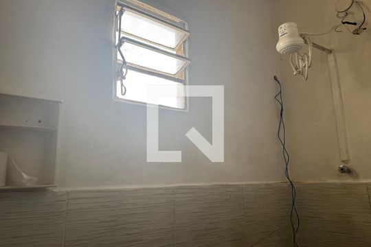 Banheiro de apartamento para alugar com 2 quartos, 60m² em Goiânia, Belo Horizonte