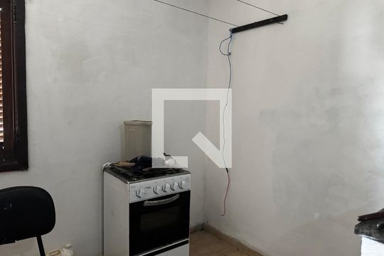 Cozinha de apartamento para alugar com 2 quartos, 60m² em Goiânia, Belo Horizonte