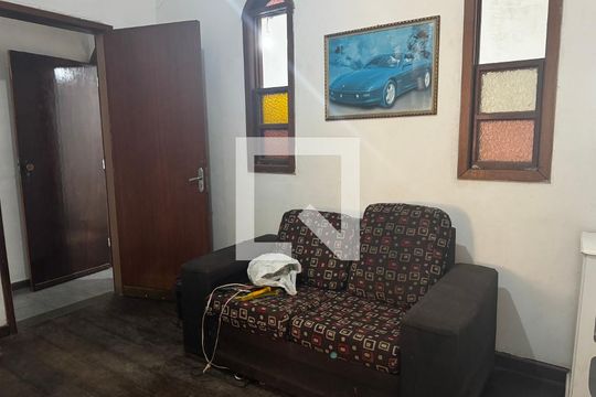 Sala de apartamento para alugar com 2 quartos, 60m² em Goiânia, Belo Horizonte