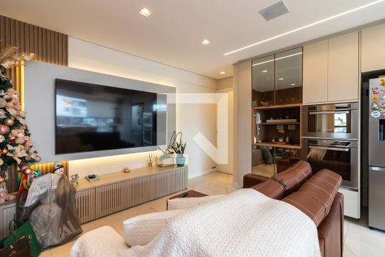 Apartamento à venda com 2 quartos, 70m² em Santa Teresinha, São Paulo