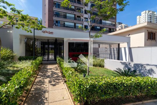 Fachada do Prédio de apartamento à venda com 2 quartos, 70m² em Santa Teresinha, São Paulo