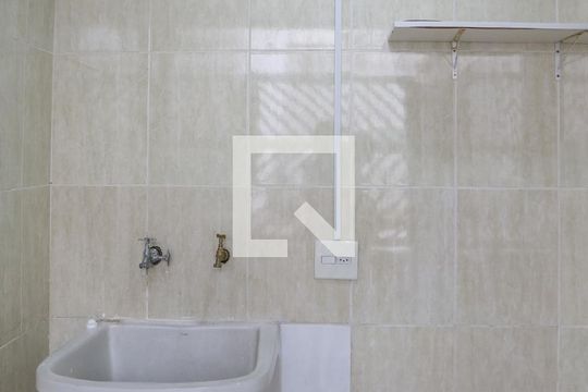 Área de Serviço de apartamento para alugar com 1 quarto, 44m² em Vila Romana, São Paulo