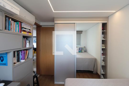 Quarto de apartamento à venda com 4 quartos, 160m² em Liberdade, Belo Horizonte