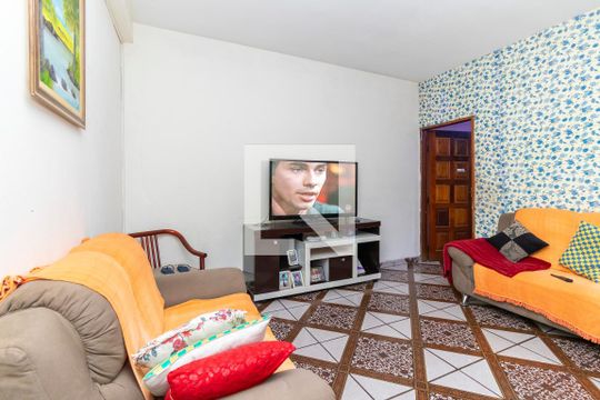 Casa 1 - Sala de casa à venda com 7 quartos, 200m² em Vila Chavantes, São Paulo