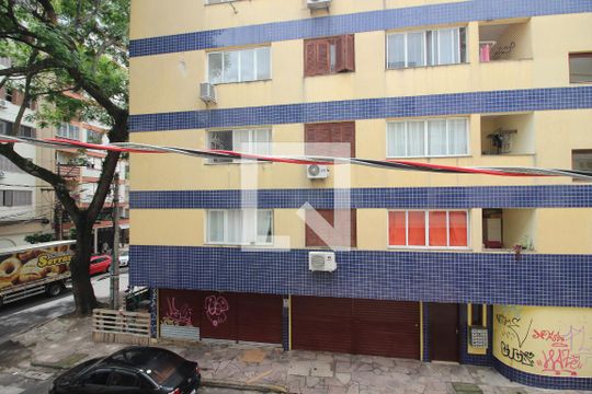 Vista da Sala de apartamento à venda com 2 quartos, 75m² em Centro Histórico, Porto Alegre