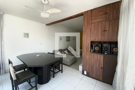 Sala de apartamento à venda com 3 quartos, 240m² em Copacabana, Rio de Janeiro