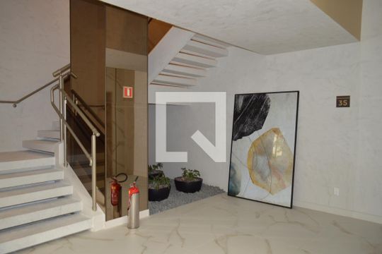 Hall de apartamento à venda com 2 quartos, 71m² em Vila São José, São Paulo