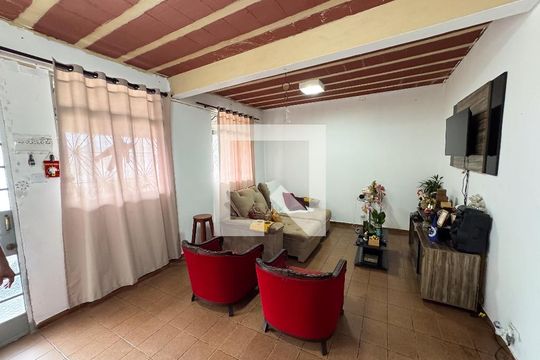 Sala de casa à venda com 3 quartos, 360m² em Santa Helena, Belo Horizonte