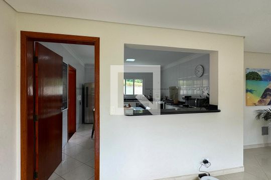 Cozinha de casa de condomínio para alugar com 3 quartos, 350m² em Jardim Julio, Barueri