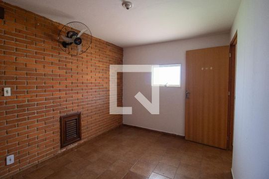 Escritório 3 de casa para alugar com 3 quartos, 450m² em Vila Progresso, Sorocaba
