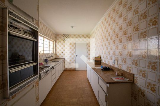 Cozinha de casa para alugar com 3 quartos, 450m² em Vila Progresso, Sorocaba