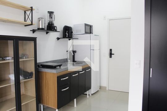 Cozinha de kitnet/studio para alugar com 1 quarto, 22m² em Vila Buarque, São Paulo