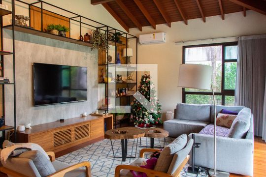 Casa de Condomínio à venda com 3 quartos, 480m² em Loteamento Alphaville Campinas, Campinas