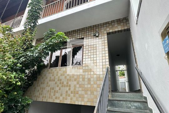 Área comum de casa à venda com 3 quartos, 190m² em Jardim Las Vegas, Santo André